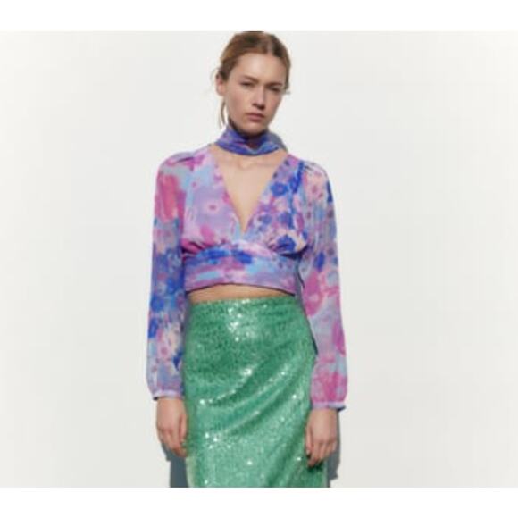 Zara Purple & Blue Floral Long Sleeve V-neck Top Choker Collar Size Large - Picture 3 of 10